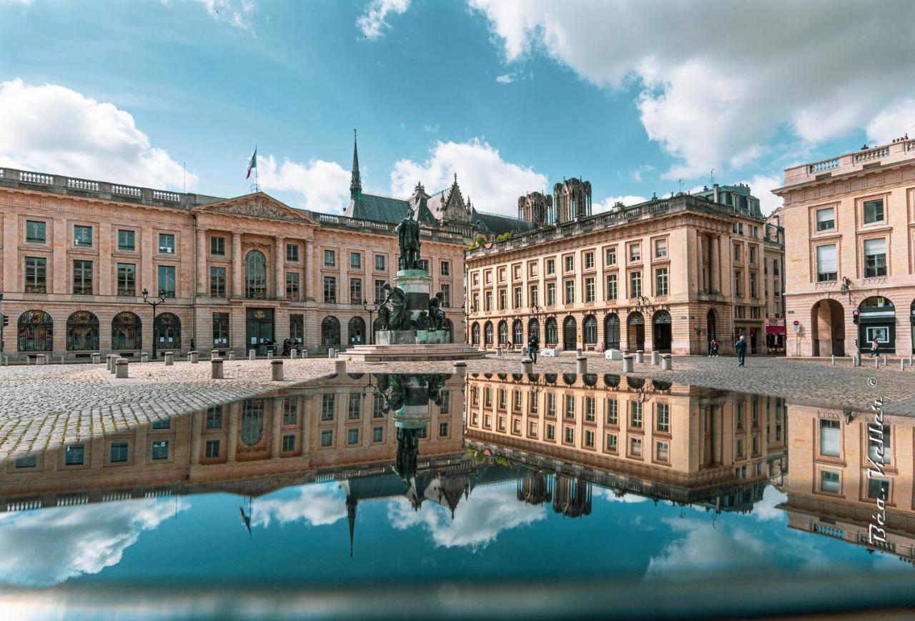 L'Hotel Des Ventes Reims Chativesle Exterior foto
